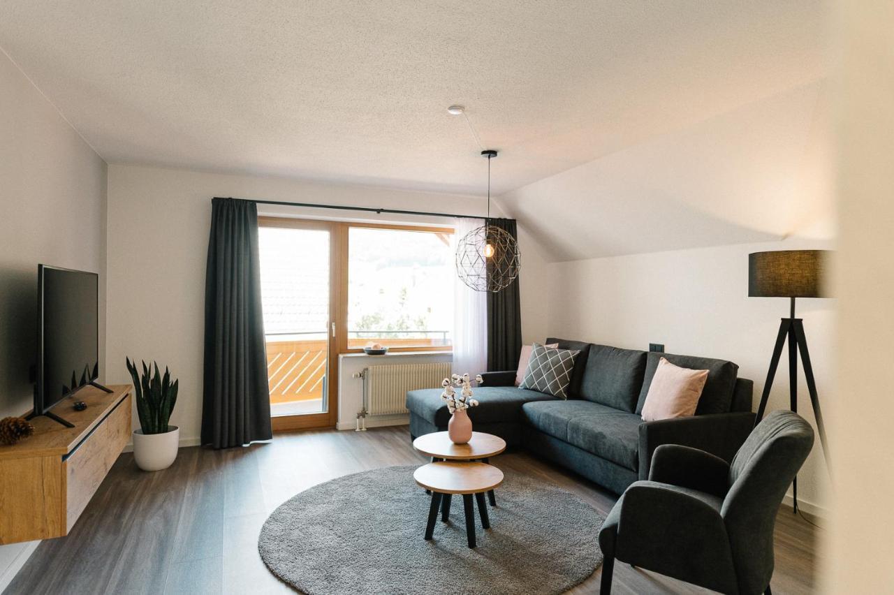 Moderne 2 Zi.-Fewo Blackforest Art Barrierefrei Naehe Freiburg Simonswald Bagian luar foto
