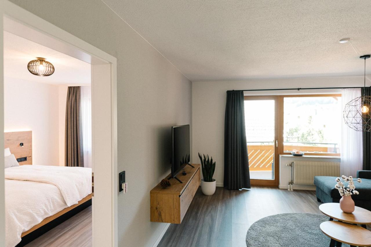 Moderne 2 Zi.-Fewo Blackforest Art Barrierefrei Naehe Freiburg Simonswald Bagian luar foto